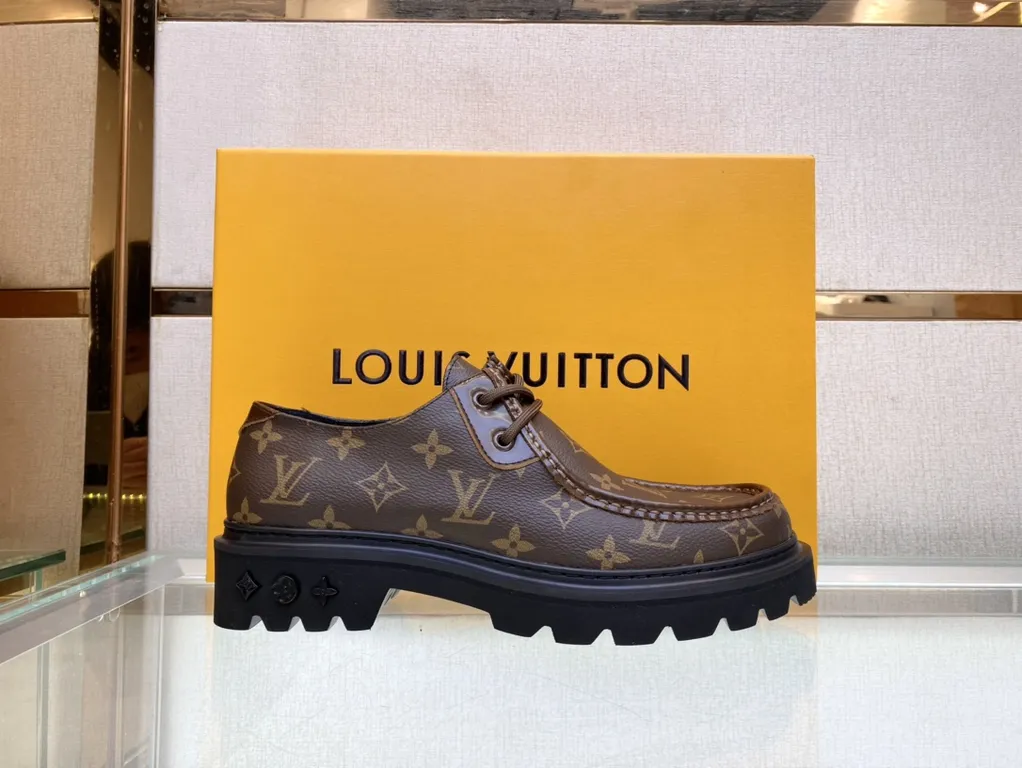 Louis Vuitton Shoe 